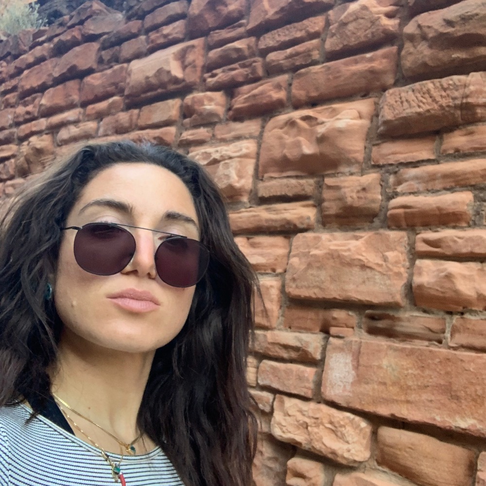 Meet your Posher, Hannah